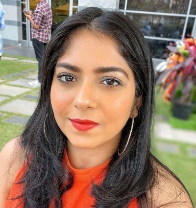 Bhumika Thakkar fashion blogger